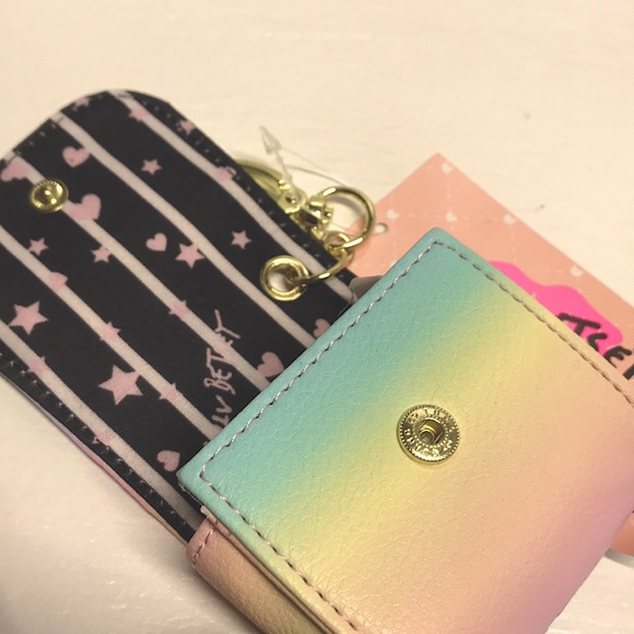 LUV BETSEY by BETSEY JOHNSON Ear Bud Case - Picture 2 of 5